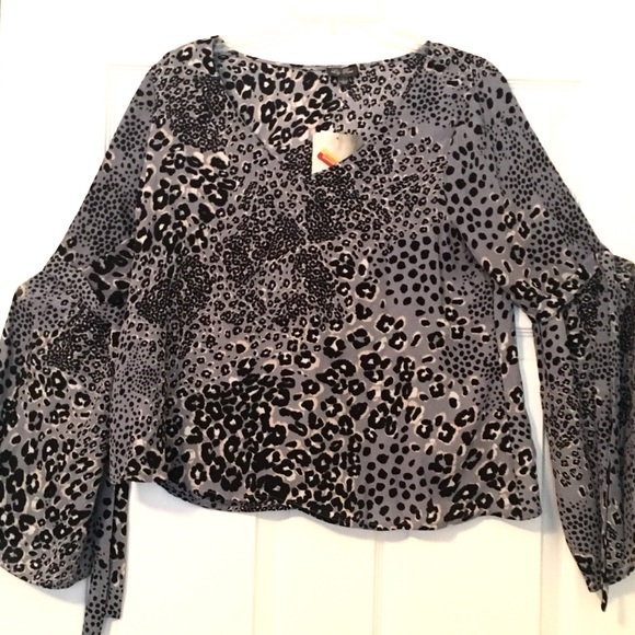 w/TAGs Leopard Skin TIE Sleeve V-Neck BLOUSE TOP - Picture 3 of 7